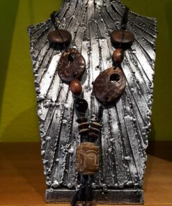 Sautoir en bois et onyx