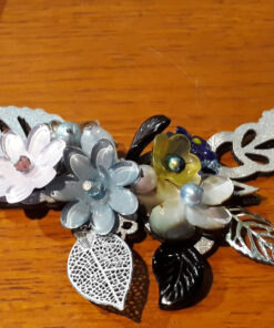 Collier raphia feuillage bleu