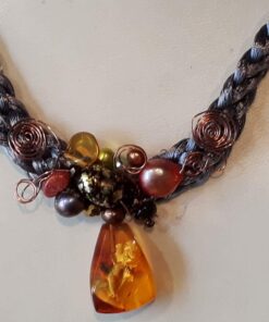 Collier raphia ambre verre